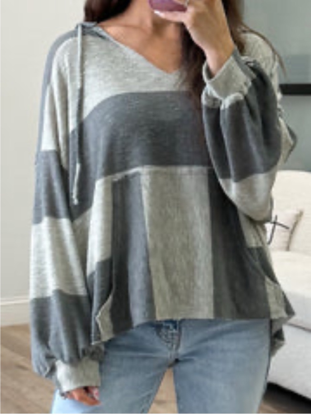 Talulah Women’s Grey Striped Lightweight Hoodie With Kangaroo Pocket Large